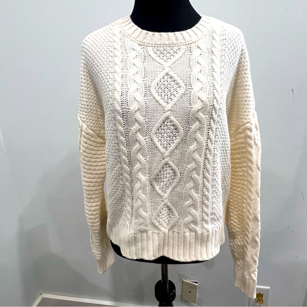 Sanctuary Clothing Ivory Cable knit Cropped Pullover Sweater Women’s Size M